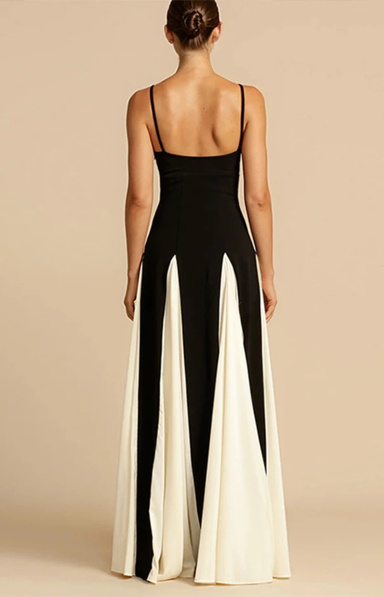 Aria - Maxi Dress - Contrast Detail A-line Maxi Dress in Black