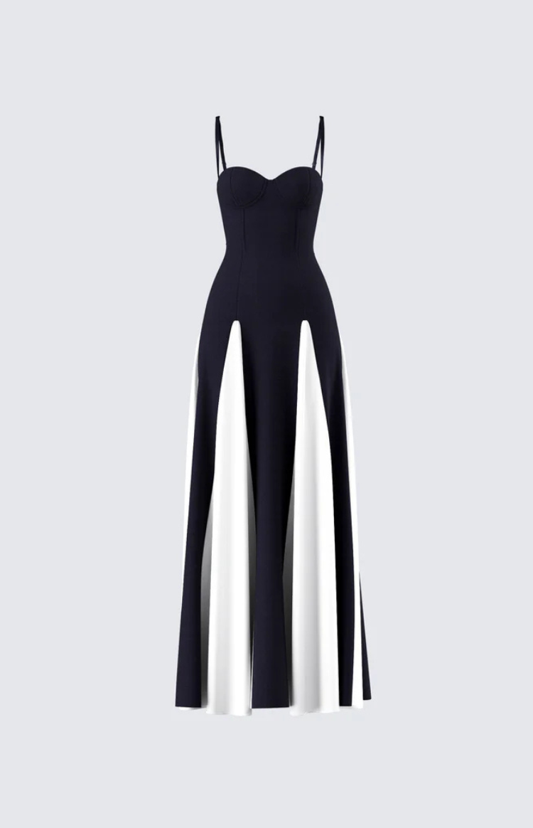 Aria - Maxi Dress - Contrast Detail A-line Maxi Dress in Black